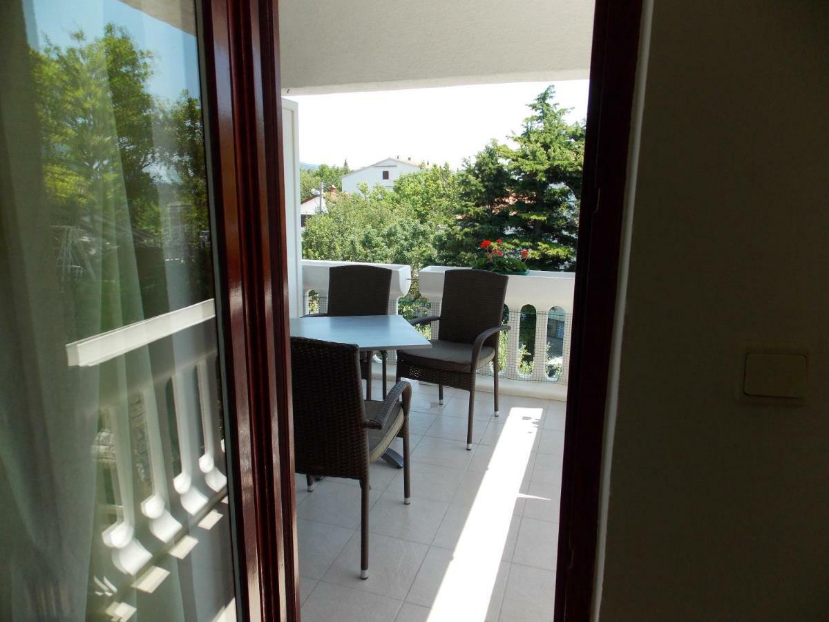 Apartments Rogic ヤドラニヴォ エクステリア 写真